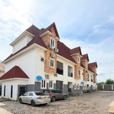 4 Bedroom Terrace Duplex  Gwarinpa  155m   Features: All En-suit, Gwarinpa, Abuja, House for Sale