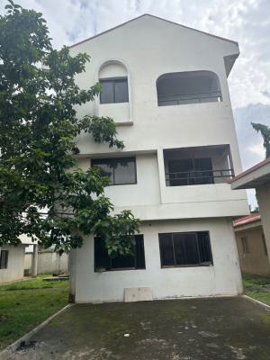 Super Distress 1,100.sqm in The Heart of The City, Maitama, Maitama District, Abuja, Mixed-use Land for Sale