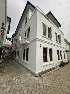 3-bedroom Apartment, Lekki Phase 1, Lekki, Lagos, Flat / Apartment for Rent