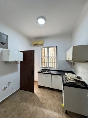 Well Maintained 3bedroom Flat with Bq on The Ground Floor, Lekki Phase 1, Lekki, Lagos, Flat / Apartment for Rent