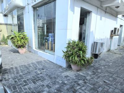 60sqm Shop Space Ground Floor Facing Road in a Busy Environment, Lekki Phase 1, Lekki, Lagos, Shop for Rent