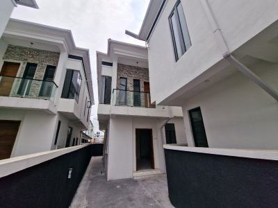 Beautifully Designed Home, Ikota, Lekki, Lagos, Semi-detached Duplex for Sale