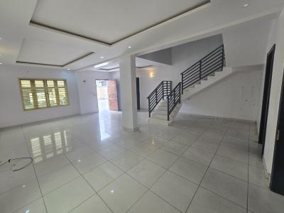 Service 4-bedroom Terrace Plus Bq, Off Admiralty Road, Lekki Phase 1, Lekki, Lagos, Terraced Duplex for Rent