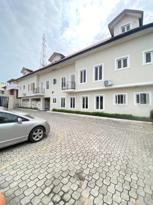 Neat 3 Bedroom Apartment with Bq, Lekki Phase 1, Lekki, Lagos, Flat / Apartment for Rent