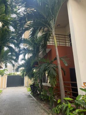 Newly Renovated Very Spacious Mini Flat, Upstairs, Off Lekki Express Way, Lekki, Lagos, Mini Flat (room and Parlour) for Rent