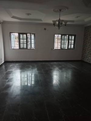 Well Maintained 3 Bedroom Apartment, Off Palace Road, Ikate Elegushi, Lekki, Lagos, Flat / Apartment for Rent