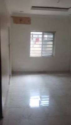 Lovely 2bedroom Flat, Adekunle, Yaba, Lagos, Flat / Apartment for Rent