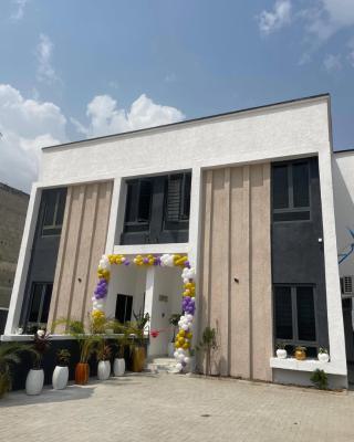 3 Bedroom Semi-detached House in Lagos, Idera, Lekki Epe Express, Lekki Expressway, Lekki, Lagos, Semi-detached Duplex for Sale