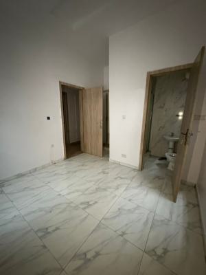 Luxury Room Upstairs in a Shared Apartment, Idado, Lekki, Lagos, Self Contain (single Rooms) for Rent