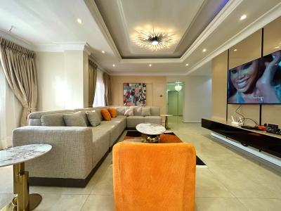 3 Bedroom Apartment, Off Admiralty Road, Lekki Phase 1, Lekki, Lagos, Flat / Apartment Short Let