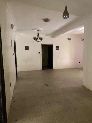 Luxury 3 Bedroom Flat, Gra Phase 1, Magodo, Lagos, Flat / Apartment for Rent