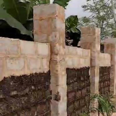 100ft By 100ft Fenced Land, Igbinosa Street, Irhirhi, Off Airport Road Gra, Benin, Oredo, Edo, Residential Land for Sale