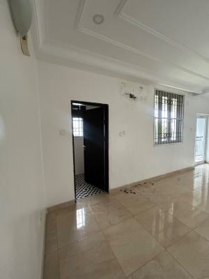 2bedroom Apartment, Lekki Right, Lekki Phase 1, Lekki, Lagos, Flat / Apartment for Rent