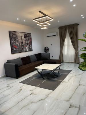 Exclusive 2 Bedroom Apartment, Yaba, Lagos, Flat / Apartment Short Let