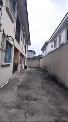 Distress, Ilupeju, Lagos, Flat / Apartment for Sale