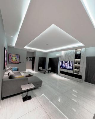 Luxurious Two  Bedroom Apartment Now Available!!, Katampe Extension, Katampe, Abuja, Flat / Apartment Short Let