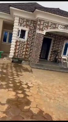 Lovely 4 Bedrooms Bungalow & Bq., Happy Way Estate, Baruwa, Ipaja, Alimosho, Lagos., Baruwa, Ipaja, Lagos, Detached Bungalow for Sale