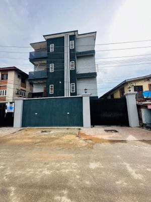 Well Finished 3 Bedroom Ensuit Flat, Ikeja, Lagos, Flat / Apartment for Sale