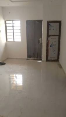 Specious Mini Flat with 2 Toilets & Bath, Off Morocco Road, Yaba, Lagos, Mini Flat (room and Parlour) for Rent