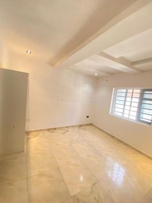 Standard 2 Bedroom Apartment, Lekki Phase1 Lekki Lagos, Lekki Phase 1, Lekki, Lagos, Flat / Apartment for Rent