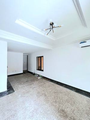 Lovely Modern 2 Bedrooms Apartment, Lekki Phase 1, Lekki, Lagos, Flat / Apartment for Rent