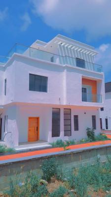 Distressed House in Cowrie Creek Estate, Ikate - Lekki Lagos, Cowrie Creek, Ikate Elegushi, Lekki, Lagos, House for Sale