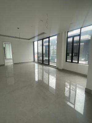 3bedrooms Flat, Off Admiralty Road, Lekki Phase 1, Lekki, Lagos, Flat / Apartment for Rent