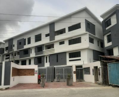 Newly Built and Serviced with 24/7 Power Supply 5 Bedroom En-suite Tow, Lekki Phase 1, Lekki, Lagos, Terraced Duplex for Rent