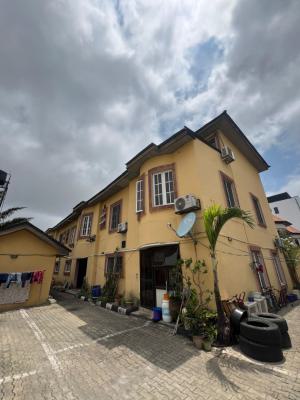 4 Bedrooms Terrace with Bq in a Secured Estate, Lekki Phase 1, Lekki, Lagos, Terraced Duplex for Rent