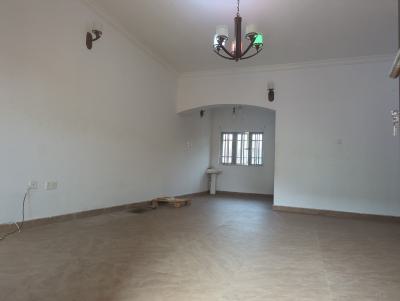 Experience The Enduring Allure of Vintage 3 Bedroom Home, Lekki Peninsula Scheme (2), Ogombo, Ajah, Lagos, Flat / Apartment for Rent