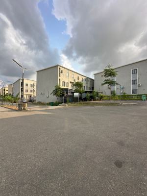 Massive 3 Bedrooms Flat / Apartment, Galadimawa, Abuja, Flat / Apartment for Sale