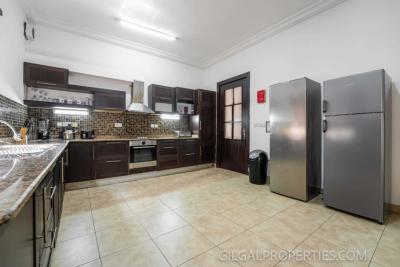 Spacious 3-bedroom Townhouse, Lekki Phase 1, Lekki, Lagos, Flat / Apartment for Rent