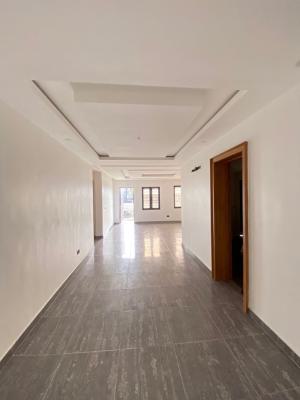 Newly Built 2 Bedroom Apartment, Lekki Phase 1, Lekki, Lagos, Flat / Apartment for Rent