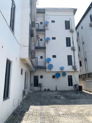 Spacious 3 Bedroom Apartment with Bq in a Well Maintained Estate, Salem, Ikate, Lekki, Lagos, Flat / Apartment for Rent