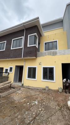 5 Bedroom Terraces with Pent Floor, Kolapo Ishola Gra, Akobo General Gas, Ibadan, Oyo, Terraced Duplex for Sale