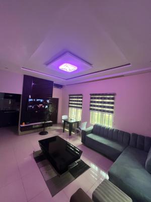 Lovely 2 Bedrooms Apartment, Ikeja Gra, Ikeja, Lagos, Flat / Apartment Short Let
