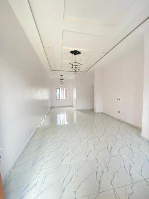 Spacious 3 Bedroom Apartment in an Estate, Osapa, Lekki, Lagos, Flat / Apartment for Rent
