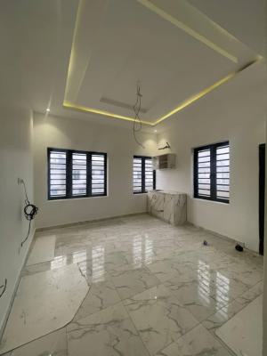 Shared Apartment Guestroom Downstairs, Jakande, Lekki, Lagos, Flat / Apartment for Rent