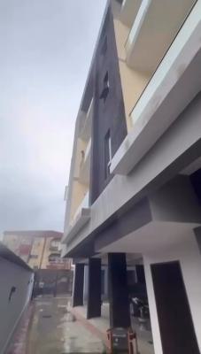 a 3 Bedroom Apartment Is Up for a Quick Purchase, Off Chief Natufe Street, Bode Thomas, Surulere, Lagos, Flat / Apartment for Sale