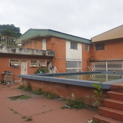 Corner Piece Land Measuring 2300sqm with Structure on It, Off Bourdillon, Old Ikoyi, Ikoyi, Lagos, Mixed-use Land for Sale