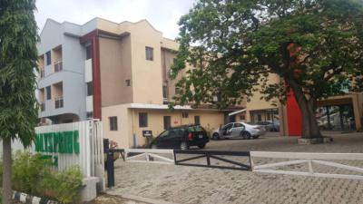 86rooms Hotel, 12 Offices, 7shop,2hall,3gen,restrant/bar,2900sqm,cofo, Wuse Zone, Tarred Rd, Wuse, Abuja, Hotel / Guest House for Sale