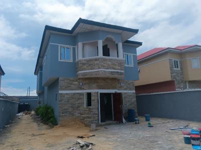 Fantastic 4 Bedrooms + Bq Detached Duplex,  Undergoing Renovation, Admiralty Homes Estate, Alpha Beach Road, New Road Bus-stop, Igbo Efon, Lekki, Lagos, Detached Duplex for Rent