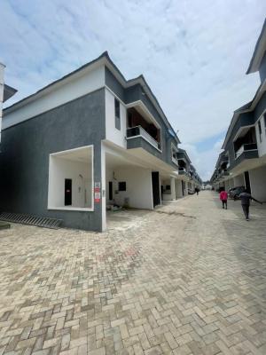 Distress Spacious Very Homely: 4 Bed Terrace Duplex, Orchid Road, Lekki, Lagos, Terraced Duplex for Sale