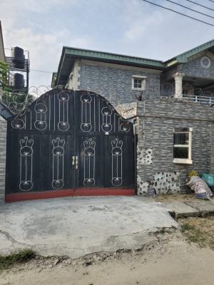 Well Maintained 3 Bedroom Flat, Ilasan, Lekki, Lagos, Flat / Apartment for Rent