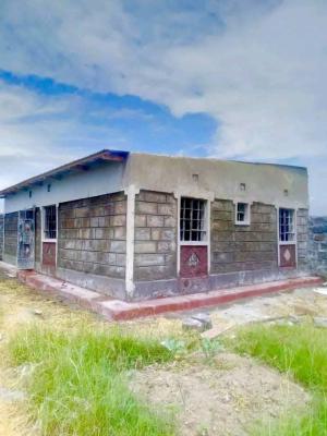 2 Bedrooms Bungalow, Ikorodu, Lagos, Detached Bungalow for Sale