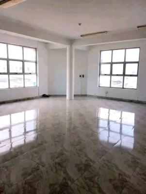 15square Meters Fully Service Office on The Second Floor, Expressway, Lekki Phase 1, Lekki, Lagos, Office Space for Rent
