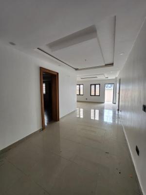 2 Bedroom Apartment Penthouse + Bq, Lekki Phase 1, Lekki, Lagos, Flat / Apartment for Rent