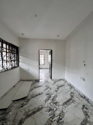 Spacious 1 Bedroom Apartment, Lekki Phase 1, Lekki, Lagos, Flat / Apartment for Rent