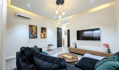 Our Lovely  2 Bedroom Waterfront Apartment with Balconies,ps5,snooker, Lekki Phase 1, Lekki, Lagos, Flat / Apartment Short Let
