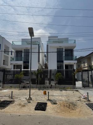 Stunning 5 Bedroom Fully Detached Duplex in a Prime Location, Has a Pool, Gym, Cinema and a Bq Located in Chevron, Lekki, Lagos, House for Sale